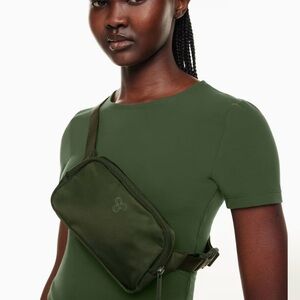 TNA Aritzia Belt bag nwot